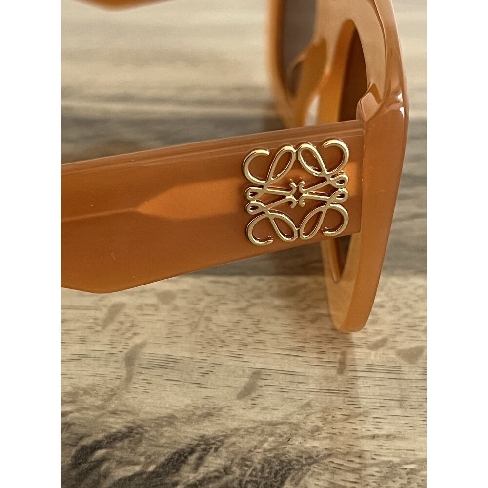 Loewe Lw400351 44E Anagram Square orange pastel Clear square Frame Sunglasses - Picture 5 of 10